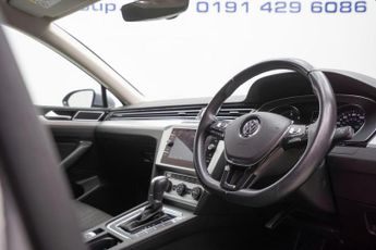 Volkswagen Passat 2.0 TDI SE Business DSG Euro 6 (s/s) 4dr