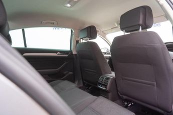 Volkswagen Passat 2.0 TDI SE Business DSG Euro 6 (s/s) 4dr