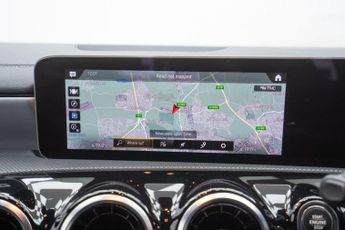 Mercedes-Benz CLA 1.3 CLA200 AMG Line Coupe 7G-DCT Euro 6 (s/s) 4dr