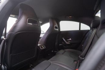 Mercedes-Benz CLA 1.3 CLA200 AMG Line Coupe 7G-DCT Euro 6 (s/s) 4dr