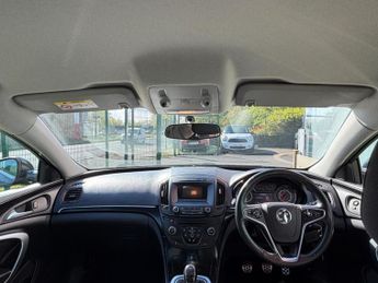 Vauxhall Insignia 1.8 16V SRi Euro 5 5dr