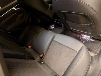 Audi A6 Saloon 2.0 TDI Launch Edition S Tronic quattro Euro 6 (s/s) 4dr