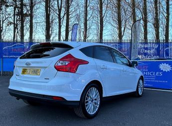Ford Focus 1.6 TDCi Zetec Euro 5 (s/s) 5dr