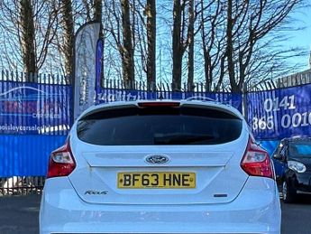 Ford Focus 1.6 TDCi Zetec Euro 5 (s/s) 5dr