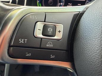 Volkswagen Golf 1.4 TSI 8.7kWh GTE Advance DSG Euro 6 (s/s) 5dr