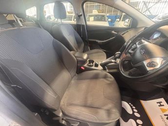 Ford Focus 1.6 Titanium Navigator Powershift Euro 5 5dr