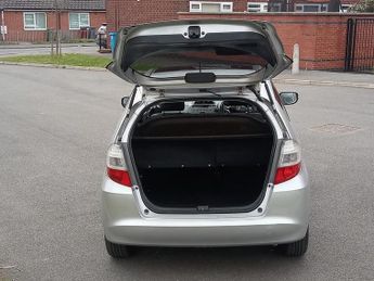 Honda Jazz 1.4 i-VTEC EX Hatchback 5dr Petrol i SHIFT Euro 4 (100 ps)