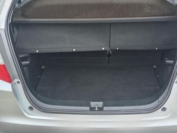 Honda Jazz 1.4 i-VTEC EX Hatchback 5dr Petrol i SHIFT Euro 4 (100 ps)