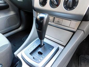 Ford Focus 1.6 Zetec 5dr