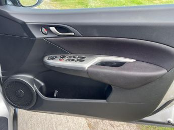 Honda Civic 1.4 i-VTEC SE i-Shift 5dr