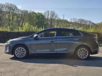 Hyundai IONIQ 38.3kWh Premium Hatchback 5dr Electric Auto (136 ps)