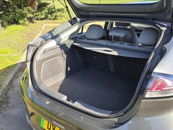 Hyundai IONIQ 38.3kWh Premium Hatchback 5dr Electric Auto (136 ps)