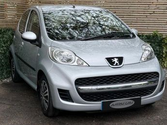 PEUGEOT 107 1.0 12V Urban Hatchback 5dr Petrol 2 Tronic Euro 5 (68 ps) 12 MO