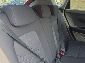 Hyundai Bayon 1.0 T-GDi MHEV Ultimate SUV 5dr Petrol Hybrid DCT Euro 6 (s/s) (