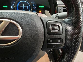 Lexus RC 2.5 300h F Sport CVT Euro 6 (s/s) 2dr