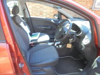 Vauxhall Corsa 1.4 16V SE Auto Euro 5 5dr