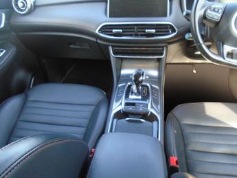 MG MG HS 1.5 T-GDI Trophy DCT Euro 6 (s/s) 5dr