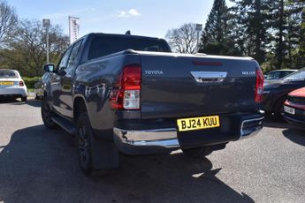 Toyota Hilux 2.4 D-4D Icon Auto 4WD Euro 6 (s/s) 4dr