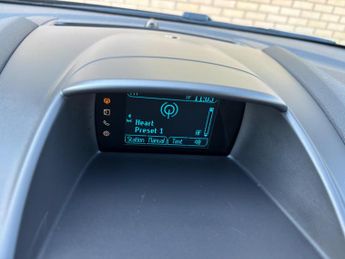 Ford Fiesta 1.0T EcoBoost Zetec Euro 5 (s/s) 5dr