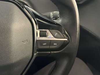 Peugeot 208 1.2 PureTech Active Premium + Hatchback 5dr Petrol Manual Euro 6