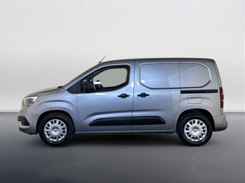 Vauxhall Combo Electric 2300 50kWh Sportive Panel Van 5dr Electric Auto L1 H1 (136 ps)