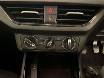 Skoda Kamiq 1.0 TSI SE SUV 5dr Petrol Manual Euro 6 (s/s) (95 ps)