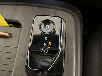 Nissan ARIYA 63kWh Advance SUV 5dr Electric Auto 7.4kW Charger (217 ps)