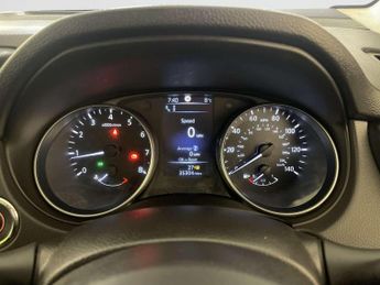 Nissan Qashqai 1.2 DIG-T Tekna SUV 5dr Petrol Manual Euro 6 (s/s) (115 ps)