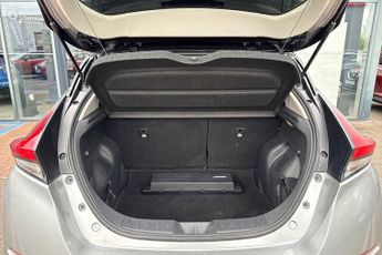 Nissan LEAF 160kW e+ Tekna 59kWh