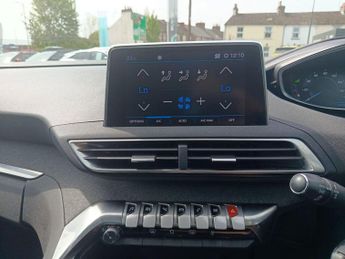 Peugeot 5008 1.6 THP Allure SUV 5dr Petrol EAT Euro 6 (s/s) (165 ps)