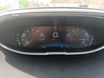 Peugeot 5008 1.6 THP Allure SUV 5dr Petrol EAT Euro 6 (s/s) (165 ps)