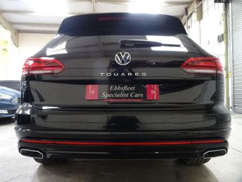 Volkswagen Touareg 3.0 TDI V6 R-Line Tech Plus Tiptronic 4Motion Euro 6 (s/s) 5dr