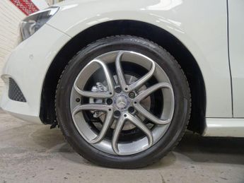 Mercedes-Benz A Class 1.8 A180 CDI BlueEfficiency Sport Hatchback 5dr Diesel 7G-DCT Eu