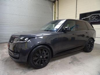 Land Rover Range Rover 3.0 D300 MHEV HSE Auto 4WD Euro 6 (s/s) 5dr