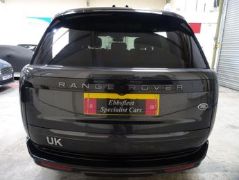 Land Rover Range Rover 3.0 D300 MHEV HSE Auto 4WD Euro 6 (s/s) 5dr