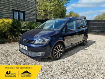 Volkswagen Touran HIGHLINE TOP SPEC CARPLAY SAT NAV