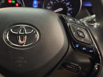 Toyota C-HR 1.8 VVT-h Dynamic CVT Euro 6 (s/s) 5dr