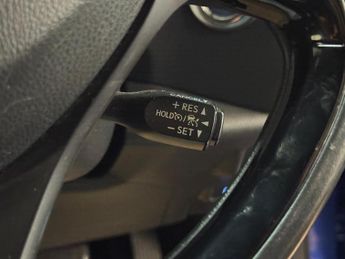 Toyota C-HR 1.8 VVT-h Dynamic CVT Euro 6 (s/s) 5dr