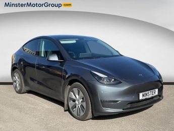 Tesla Model Y LONG RANGE AWD