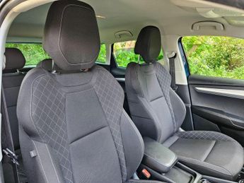 Skoda Karoq 1.6 TDI SE Technology DSG Euro 6 (s/s) 5dr