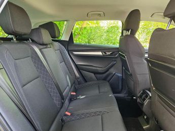 Skoda Karoq 1.6 TDI SE Technology DSG Euro 6 (s/s) 5dr