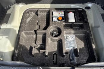 Nissan Qashqai 1.3 DiG-T MH 158 N-Connecta 5dr Xtronic