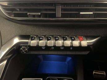 Peugeot 3008 1.2 PureTech Allure Premium + SUV 5dr Petrol EAT Euro 6 (s/s) (1