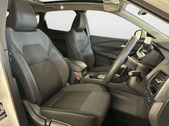Nissan Qashqai 1.3 DIG-T MHEV Premiere Edition SUV 5dr Petrol Hybrid XTRON Euro