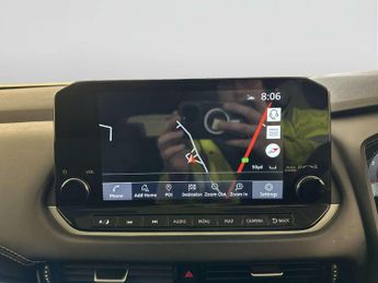 Nissan Qashqai 1.3 DIG-T MHEV Premiere Edition SUV 5dr Petrol Hybrid XTRON Euro