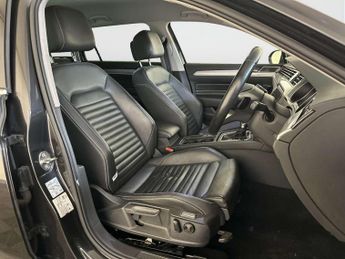 Volkswagen Passat 1.4 TSI 13kWh GTE Estate 5dr Petrol Plug-in Hybrid DSG Euro 6 (s