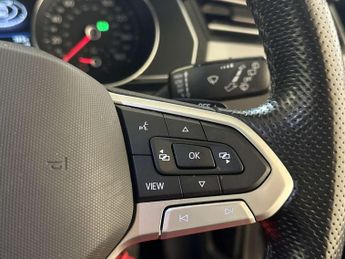 Volkswagen Passat 1.4 TSI 13kWh GTE Estate 5dr Petrol Plug-in Hybrid DSG Euro 6 (s