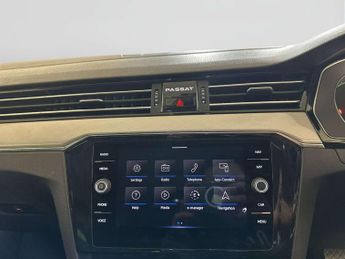 Volkswagen Passat 1.4 TSI 13kWh GTE Estate 5dr Petrol Plug-in Hybrid DSG Euro 6 (s