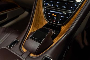 Aston Martin DB11 4.0 V8 Volante 2dr Petrol Auto Euro 6 (s/s) (510 ps)