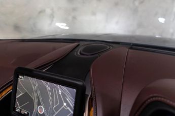 Aston Martin DB11 4.0 V8 Volante 2dr Petrol Auto Euro 6 (s/s) (510 ps)